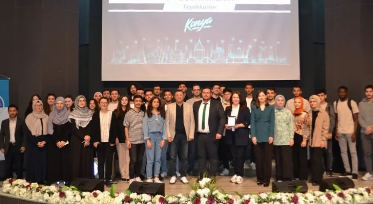 Konya'da akıllı şehir uygulamaları anlatıldı