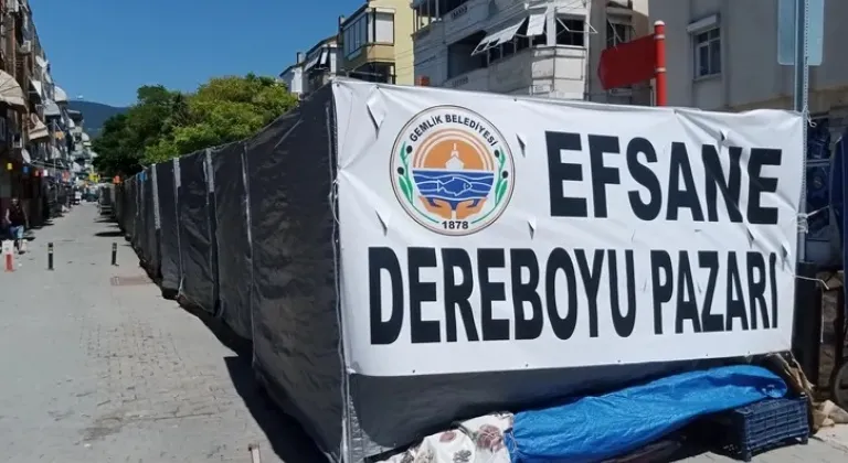 Küçük Kumla'da Efsane Dereboyu Pazarı İlgi Odağı