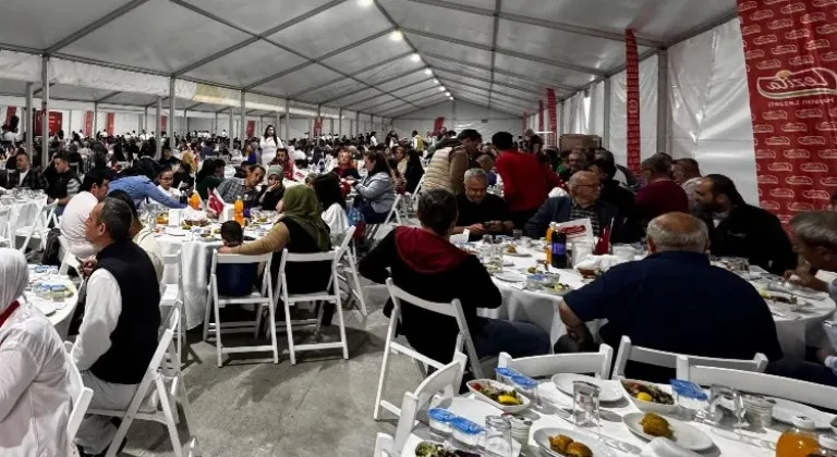 Lezita Ailesi Binlerce Çalışanıyla Geleneksel İftar Sofrasında Buluştu