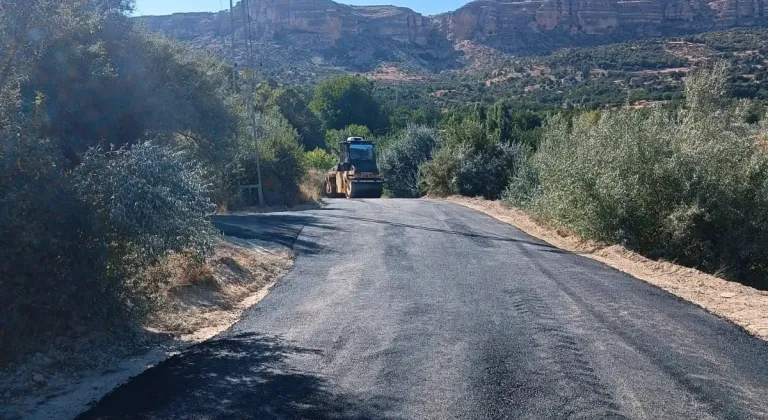 Malatya Büyükşehir Belediyesi, Akçadağ’da 20 Kilometre Yolu Asfaltladı