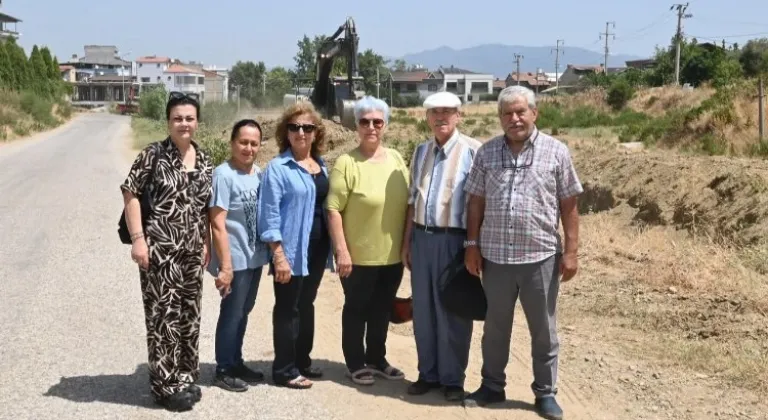 Manisa'da Dere Yatakları Temizleniyor: Mahalle Halkı Memnuniyetini Dile Getirdi