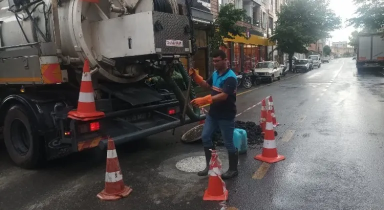 Manisa'da yağış sonrasında MASKİ'den anında müdahale