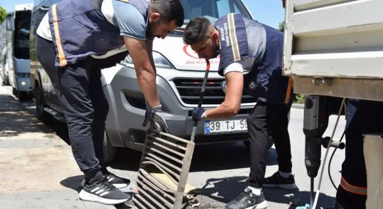 MASKİ’den yağmur suyu ızgaralarında yoğun mesai