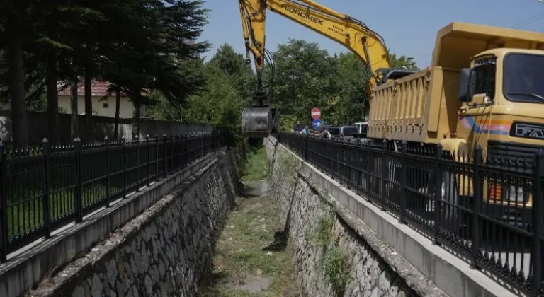 Melikgazi Deresinde hummalı çalışma