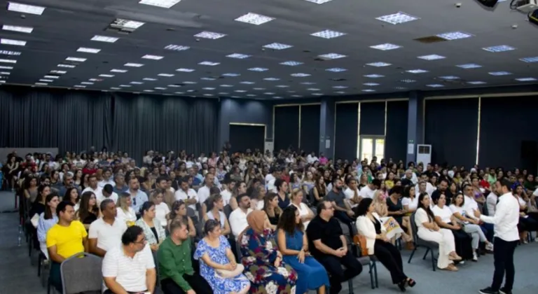 Mersin Büyükşehir, Öğretmenlere Verimlilik Semineri Düzenledi