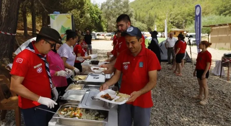 Muğla Büyükşehir Belediyesi Engelli Bireyleri İzci Yaptı