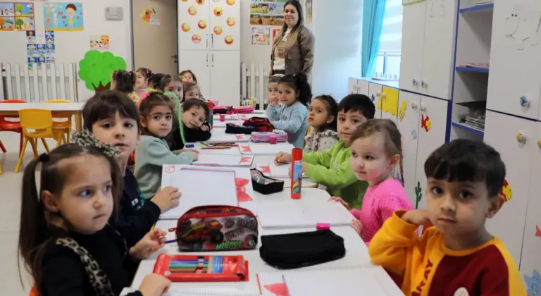 Muğla Büyükşehir Gündüz Bakımevleri, Çocukları Aile Sıcaklığında Eğitiyor