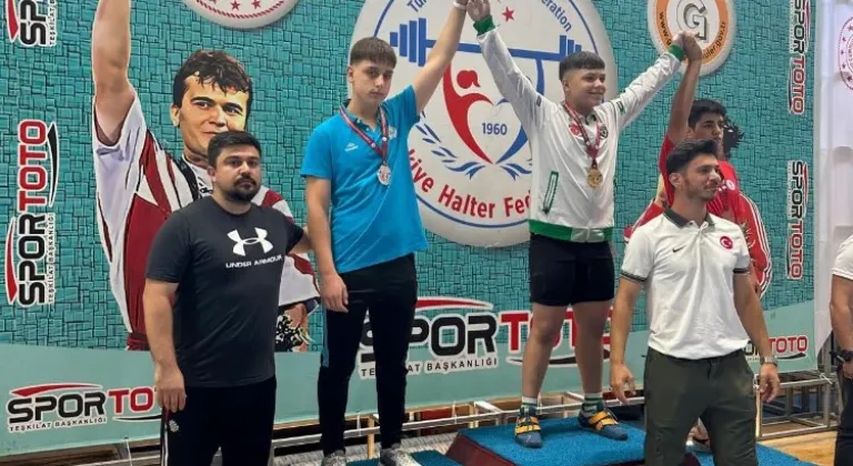 Nevşehir Belediyesi Sporcuları Türkiye Halter Şampiyonası'nda Zafer Kazandı