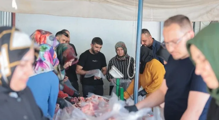 Nevşehir Belediyesi'nden ihtiyaç sahiplerine kurban desteği