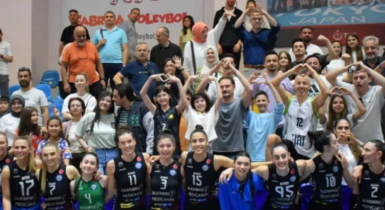 Nilüfer Belediyespor Kadın Voleybol Takımı, Sultanlar Ligi'nde 7. Sırada Zirvede