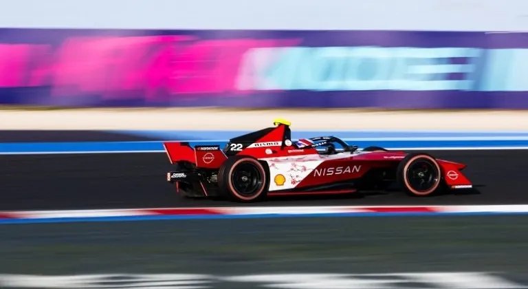 Nissan Formula E Takımı Misano'da Zaferle Döndü - Rowland ve Fenestraz Parladı!