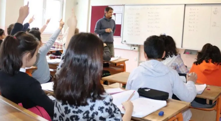 Okullar yarıyıla 'şenlik haftasıyla' girecek