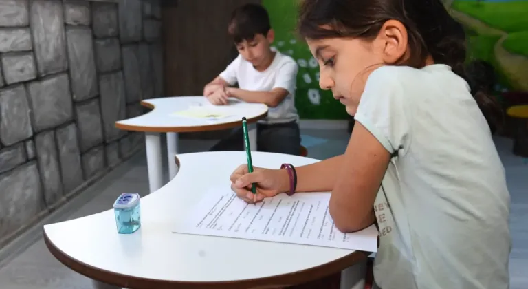 Osmangazi Belediyesi Çocuklara Yaz Döneminde Eğlenceli Eğitim Fırsatı Sunuyor