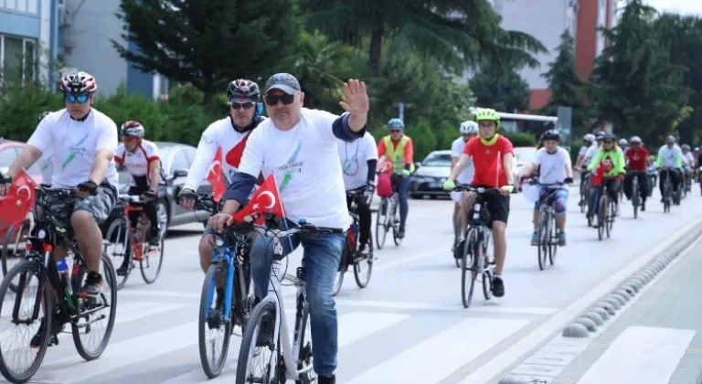 Pedallar İzmit'te de 19 Mayıs'a çevrildi