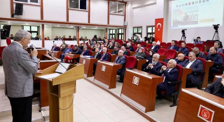 Sakarya Büyükşehir Belediyesi Başkanı Ekrem Yüce 5 Yılını Değerlendirdi ve Kitap Sokağı Etkinliklerini Duyurdu