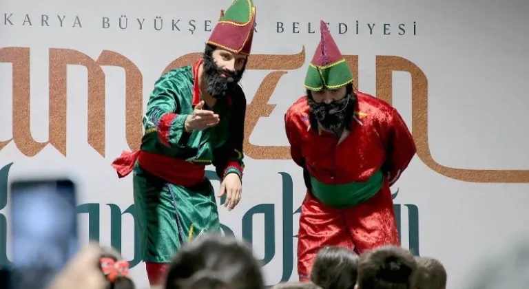 Sakarya Büyükşehir Belediyesi'nin Ramazan Sokağı'nda Kültürel Şölen Devam Ediyor