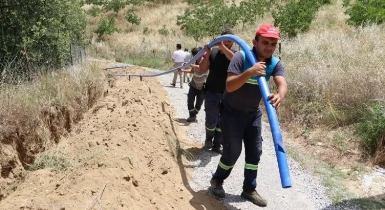 Salihli Poyraz Mahallesinde İçme Suyu Hattında Yenileme Çalışması Başladı