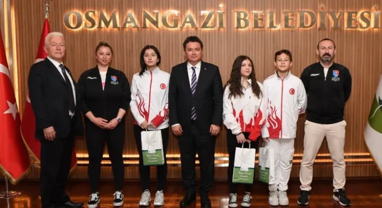 Şampiyon sporculardan Bursa Osmangazi'ye ziyaret