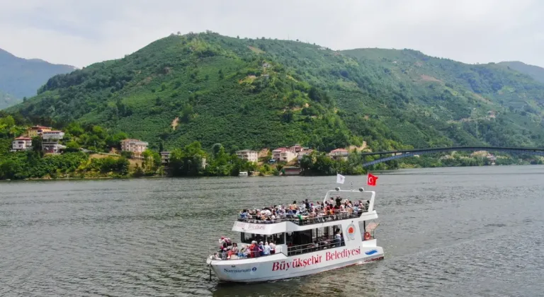 Samsun Büyükşehir Belediyesi'nin Gemi Turları Büyük İlgi Görüyor!