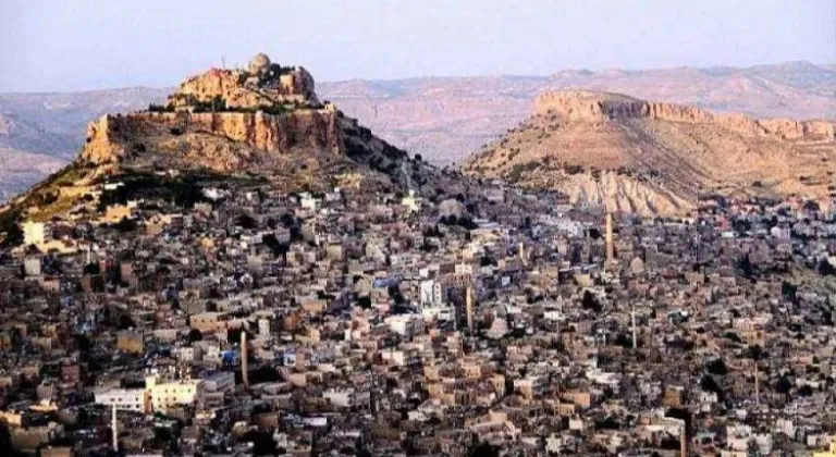 Seyyahların dili ile Mardin Kalesi