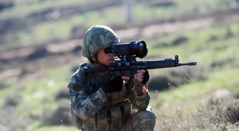 Suriye'nin Kuzeyinde 12 PKK'lı Terörist Etkisiz Hale Getirildi