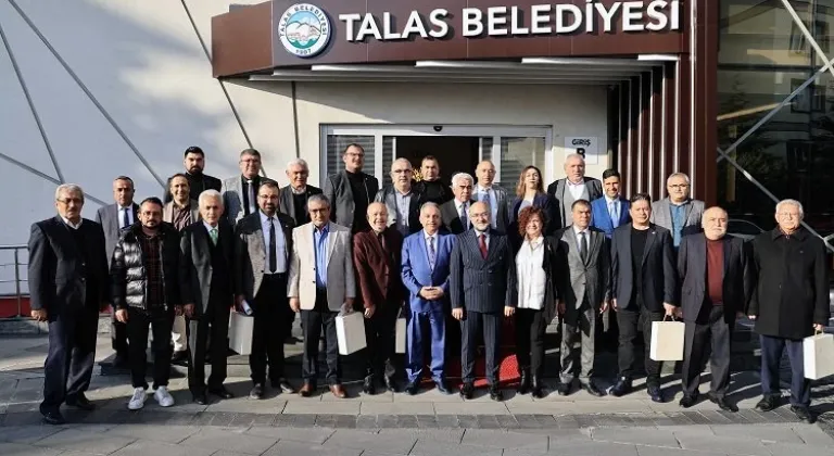 Talas Belediyesi'nde Kararlar Neredeyse Tamamen Oy Birliğiyle Alındı