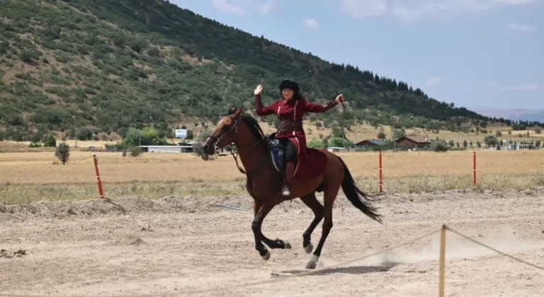 Talas'ta Atlı Okçuluk Heyecanı: Kayseri 2. Eleme Müsabakaları Başlıyor