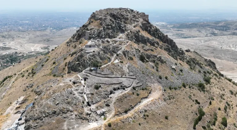 Tarihi Gevale Kalesi Konya Turizmine Canlılık Katacak!