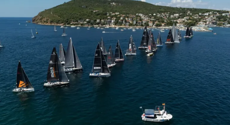 TAYK Slam-Eker Olympos Regatta Yelken Yarışları Hız Kesmeden Devam Ediyor