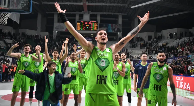 TOFAŞ, 8. Evindeki Zaferini Galatasaray Karşısında Elde Ederek 88-83 Kazandı