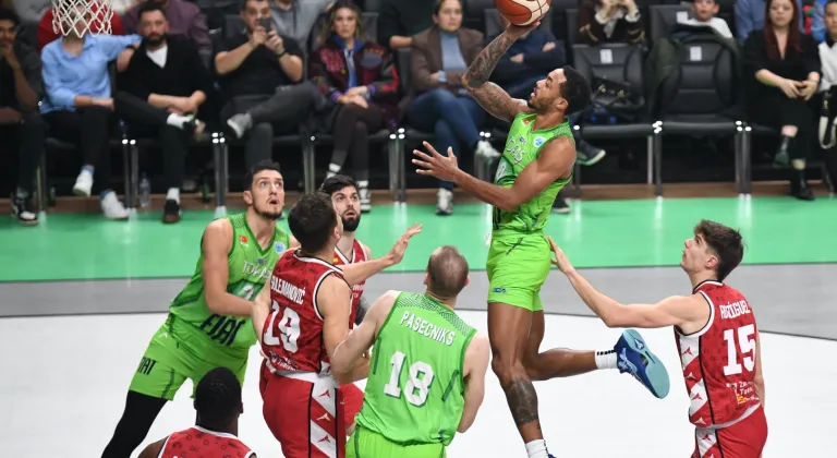 TOFAŞ Basketbol Takımı, Casademont Zaragoza deplasmanında çeyrek final umutlarını sürdürüyor