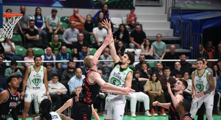 TOFAŞ Basketbol Takımı, Surne Bilbao Basket Karşısında Avrupa'da Yarı Veda Etti!