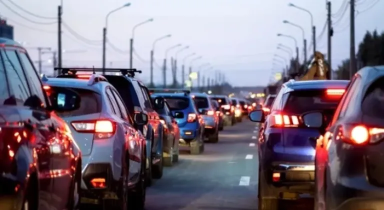 Şubat Ayında Trafiğe Kayıtlı Araç Sayısı 137 Bin Arttı! Otomobil ve Motosiklet İlgi Odağı Oldu