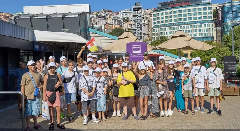 Ukraynalı Odessalı Çocuklar İstanbul'un Güzelliklerini Keşfetti