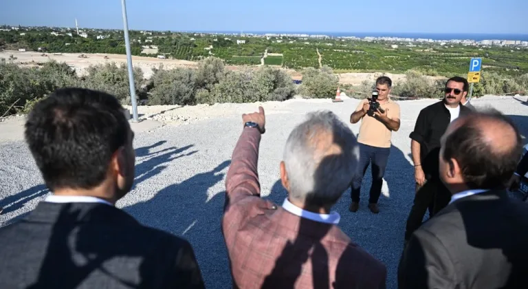 Ulaştırma Bakanı Uraloğlu Müjdeyi Verdi: Mersin Çeşmeli-Taşucu Otoyolu 18 Dakikaya İnecek