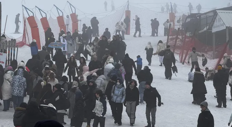 Uludağ'da Turist Akını: Bursa Turizmi Canlanıyor