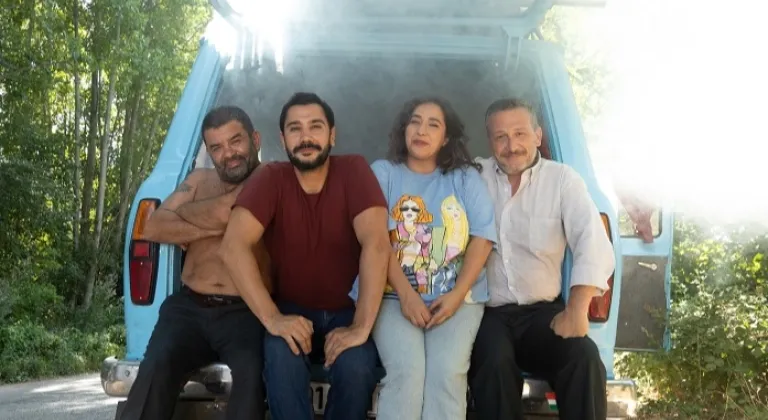 Uzun Zamandır Beklenen 'Aşk ve Yemek' Filmi 7 Şubat'ta Sinemalarda!