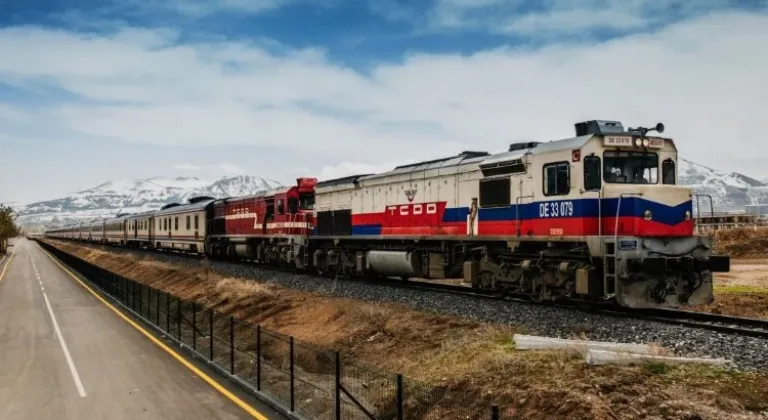 Yeni Turistik Tren Hatları Nisan Ayında İşletilecek