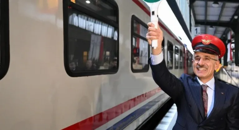 Yeni Turistik Tren Hatları Nisan Ayında İşletilmeye Başlanıyor