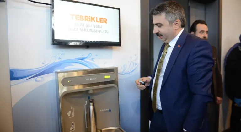 Yıldırım Belediyesi Plastiksiz Kütüphanesi İle Çevreye Katkı Sağlıyor