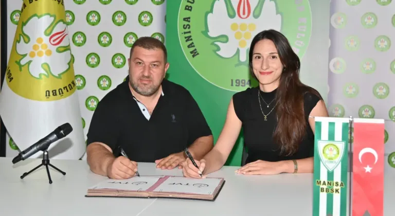 Zeynep Yeşilova, Manisa Büyükşehir Belediyespor'un Yeni Gücü!